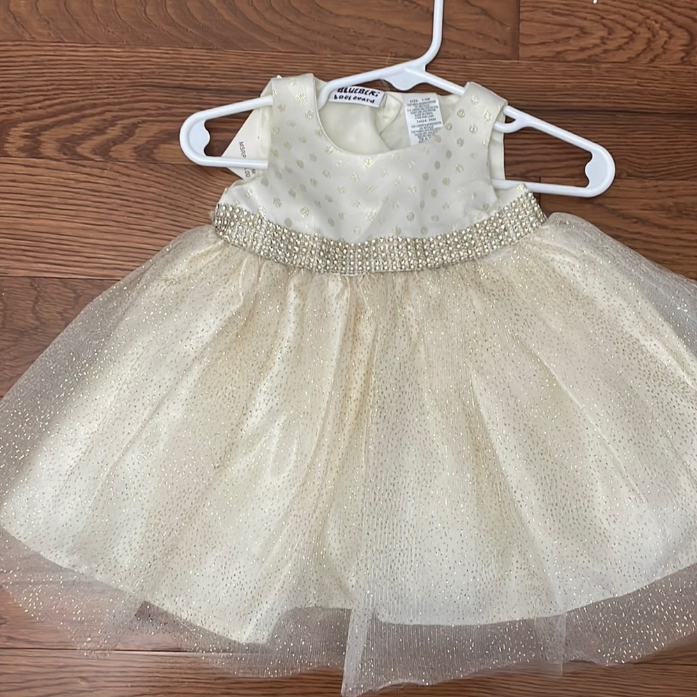 Baby girl 3-6 gold glitter dress NWT
